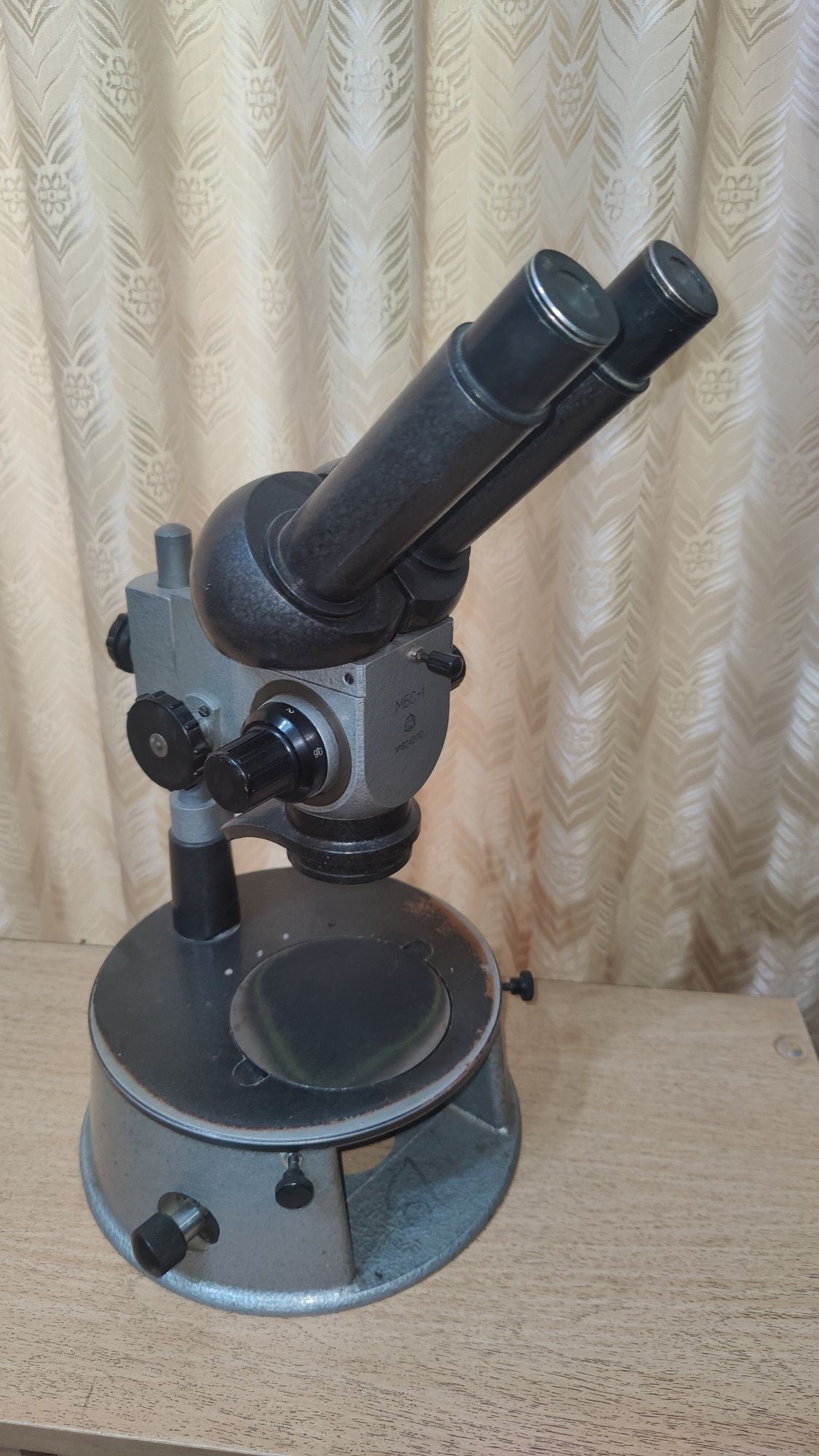 Продам свой микроскоп МБС1