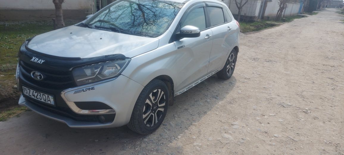 Lada xray sotiladi