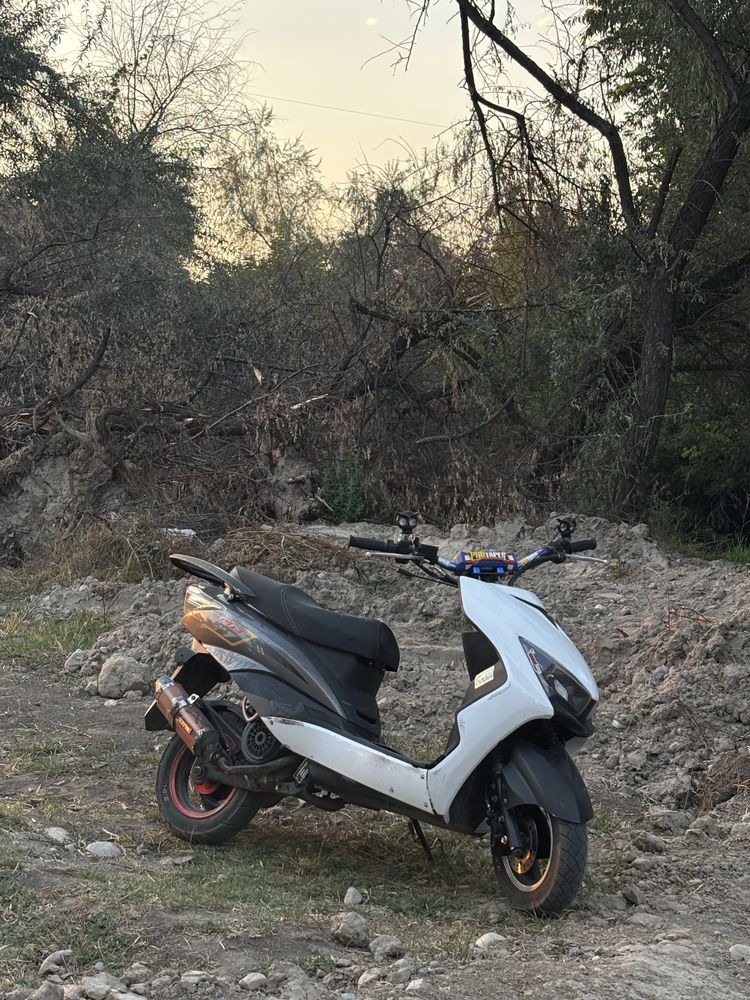 Мопед M8 pro stunt