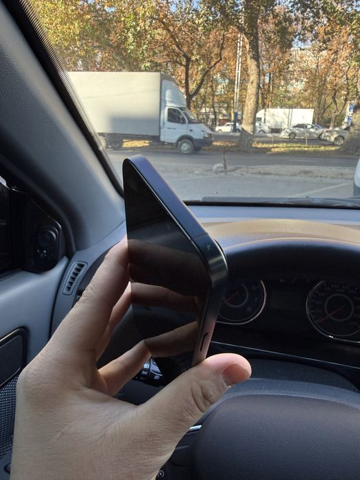 iPhone 15 Pro Max  256Gb Black Titanium 87% Yomkast  DUAL SIM