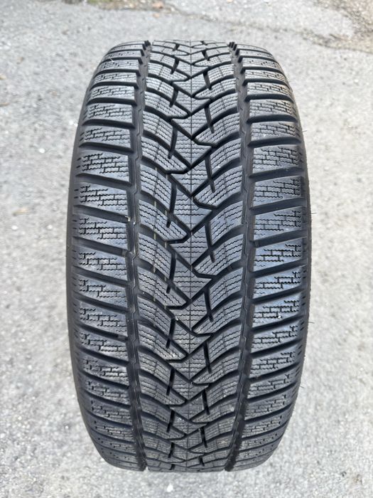 Anvelope iarna 235/45 R18