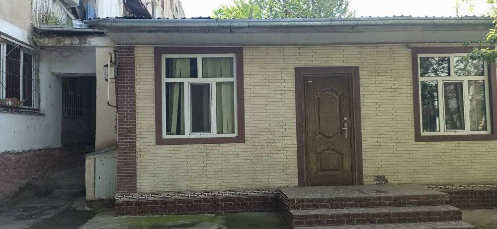 Продажа одноэтажной квартиры в М. Улугбекском районе!