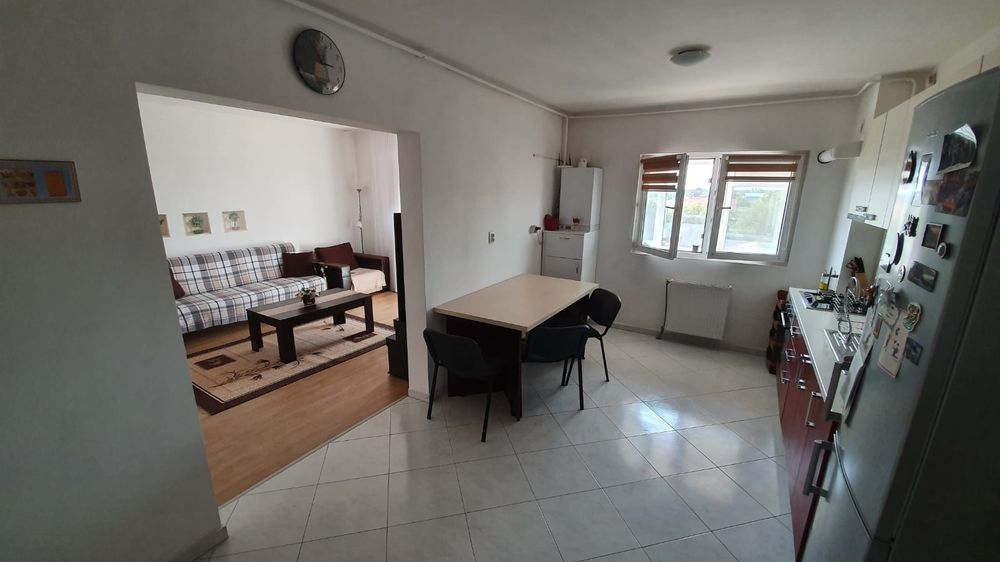 Apartament 3 camere bloc nou, boxa și parcare