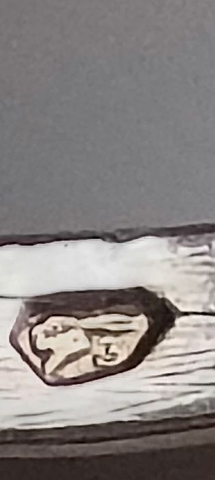 Vând 2 inele de argint cu pietre pretioase