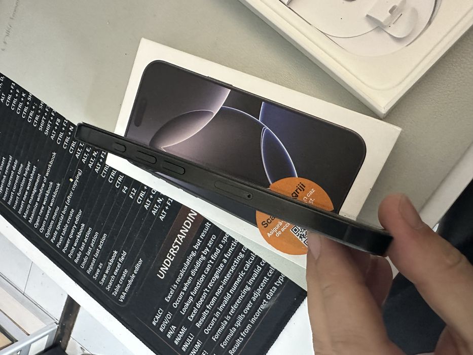 iPhone 16 Pro 256GB, impecabil, full box, garanție Orange 1.5 ani