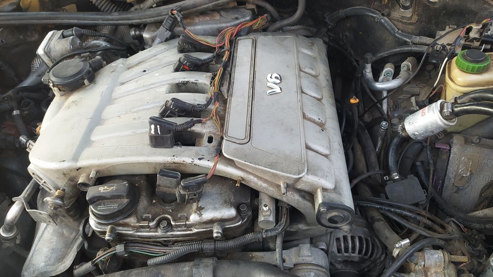 Туарег 3.2 моторы бар.галопкы су жыберып койған.