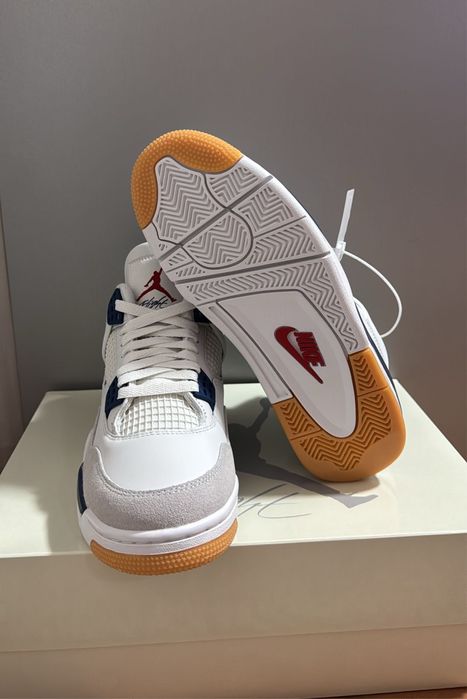 Jordan 4 NAVY SB noi in cutie originali