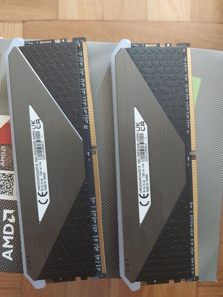 32GB DDR4 4600Mhz CL18 Corsair Vengeance RGB RAM памет