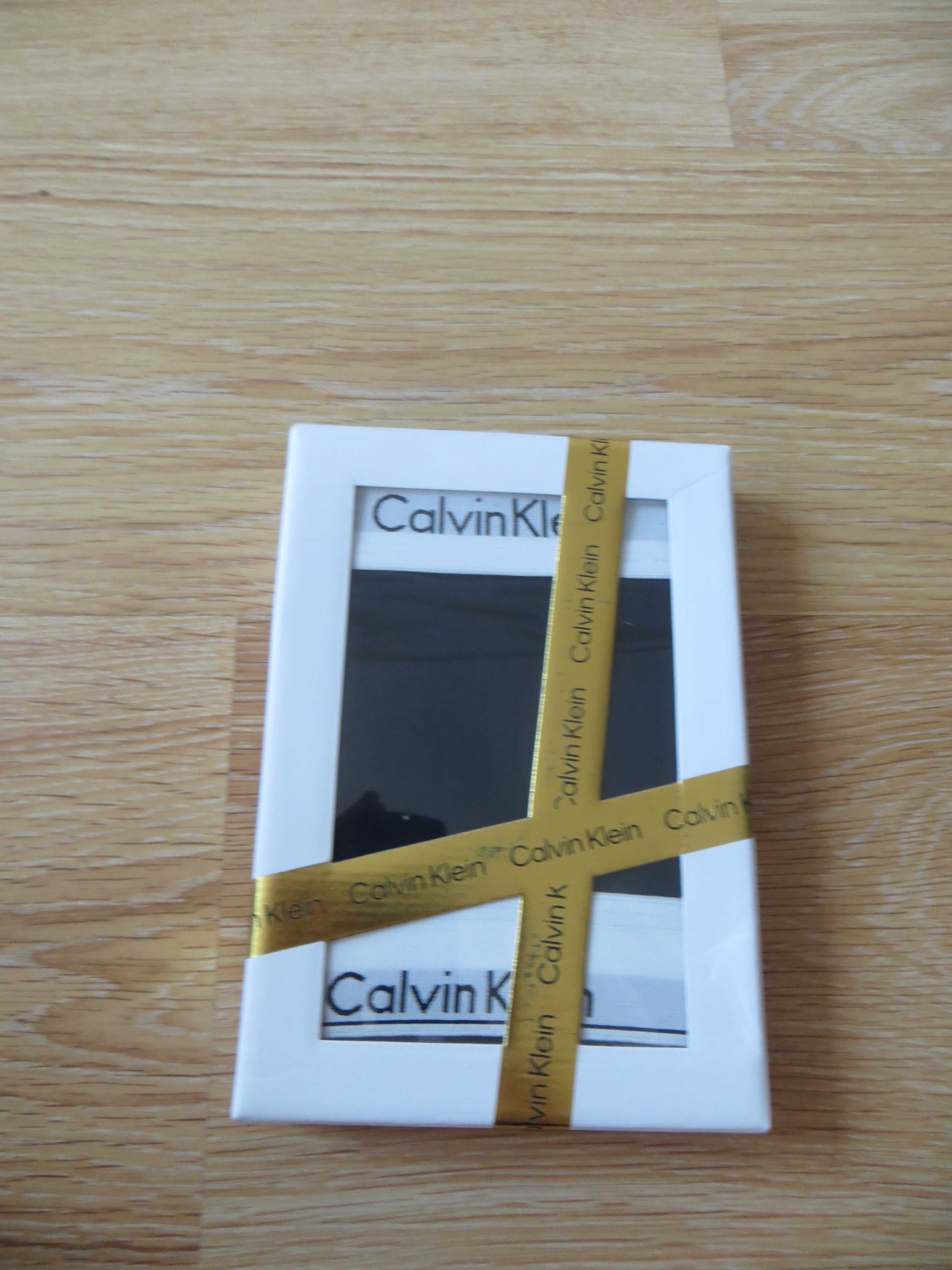 Нов комплект бельо Calvin Klein ,размер L