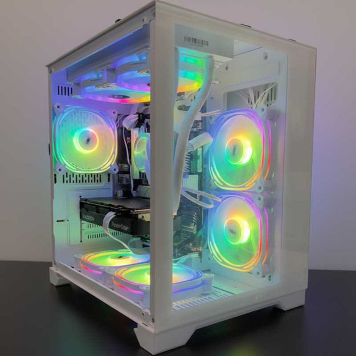 Calculator Gaming, AMD Ryzen 5 9600X, 32GB DDR5, 1TB, RX 9060 XT 8GB