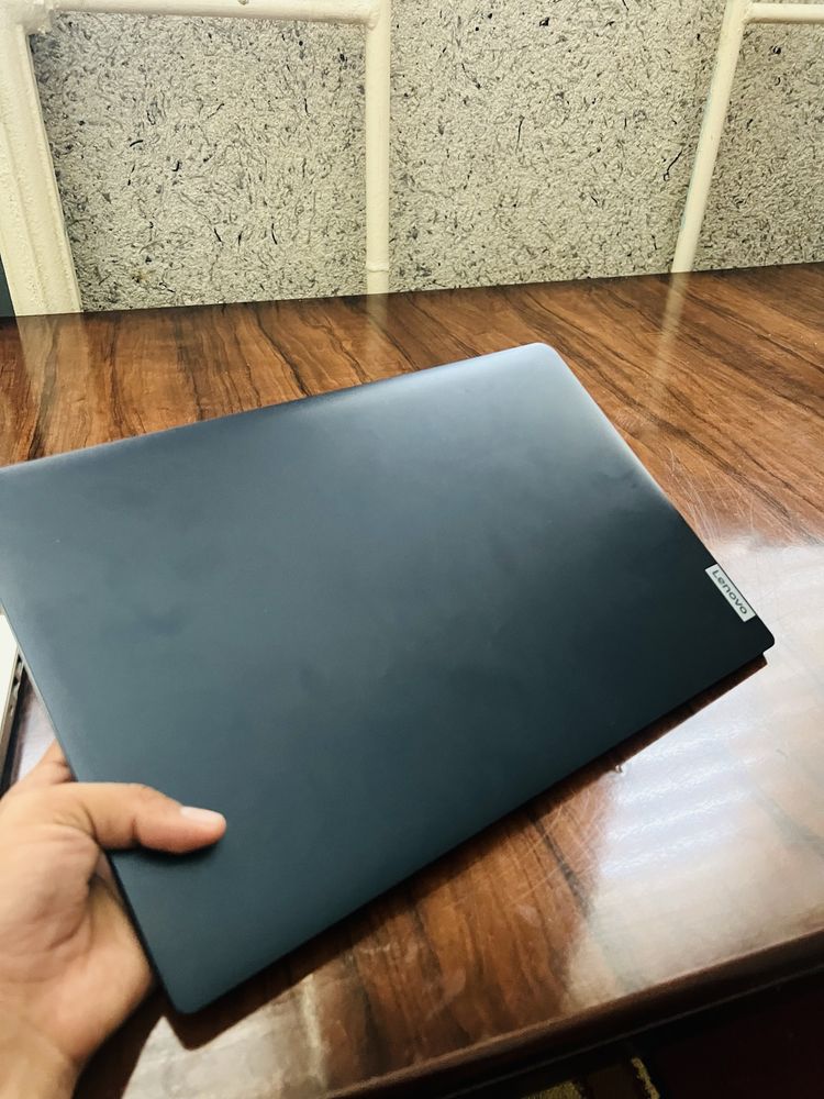 Lonovo Ofis va Studentlar uchun idial Noutbook