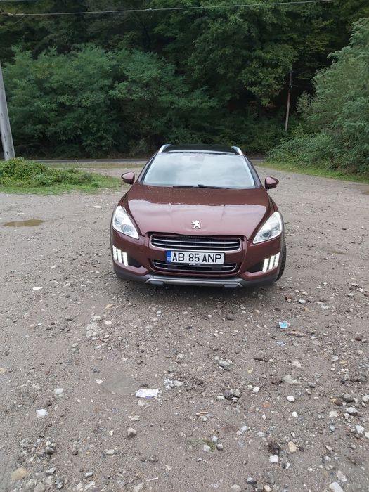 Peugeot 508 RXH Hibrid4