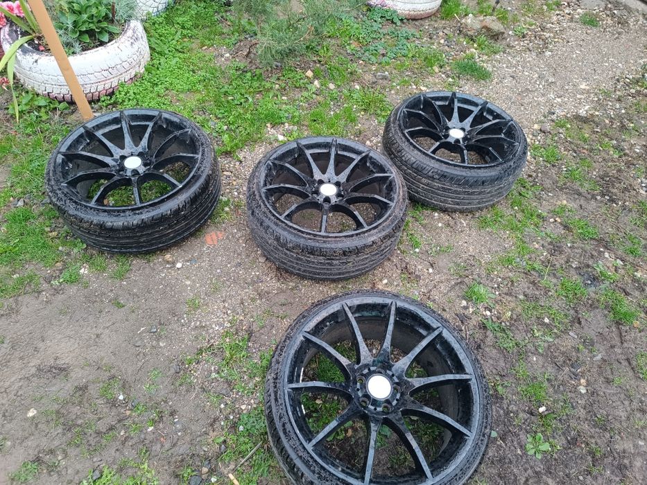 Jante Tomason TN1
R18
5x100
8.5J Et30
Cauciucuri vara Nankang Ns 205/3