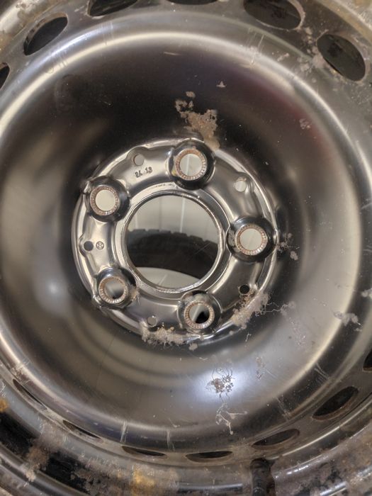 Гуми с джанти 205/55/16 мерцедес