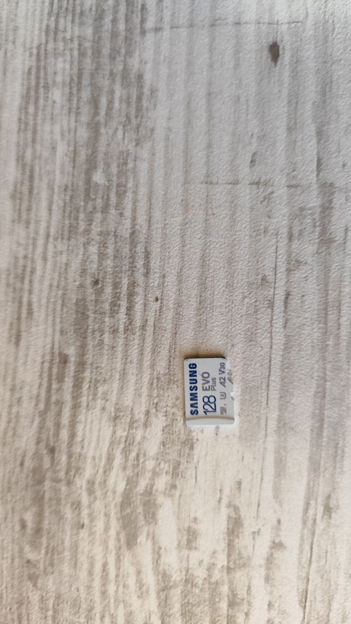 New 2ds Xl със 128gb sd card