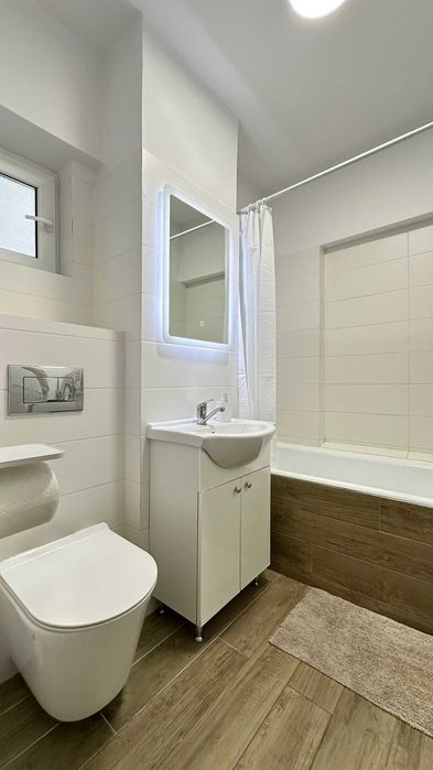 Apartament 3 camere, Centru, str. A. Panu