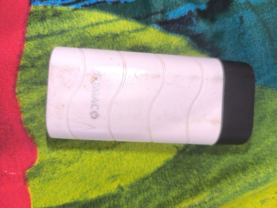 Повер банк Demaco НЕРАБОЧИЙ