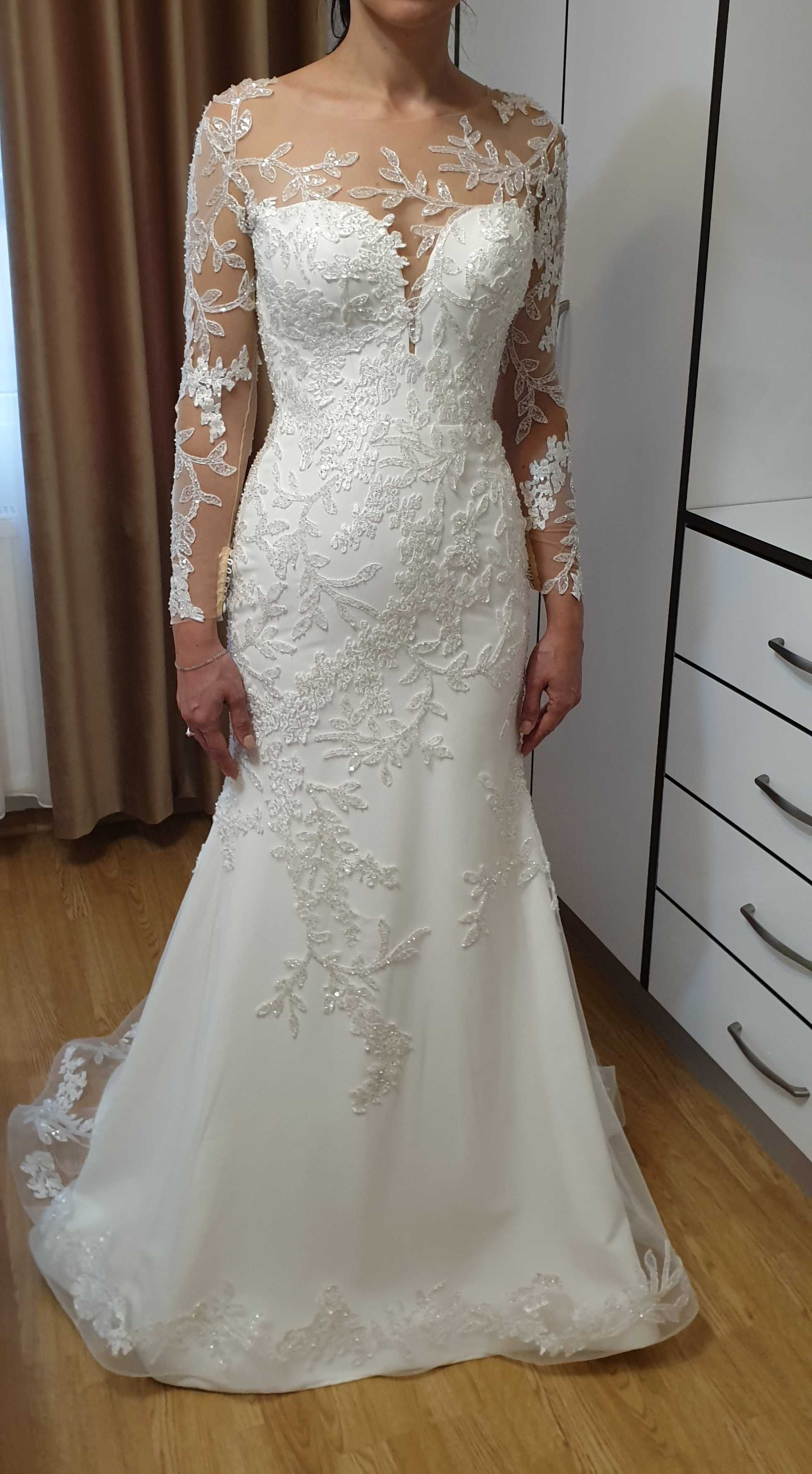 Rochie de mireasă + voal