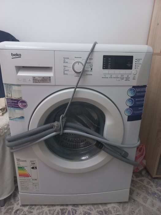 Продам стирал ную машину Веко