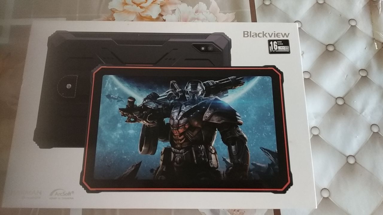 Planshet  Active 8 Pro пачти новый