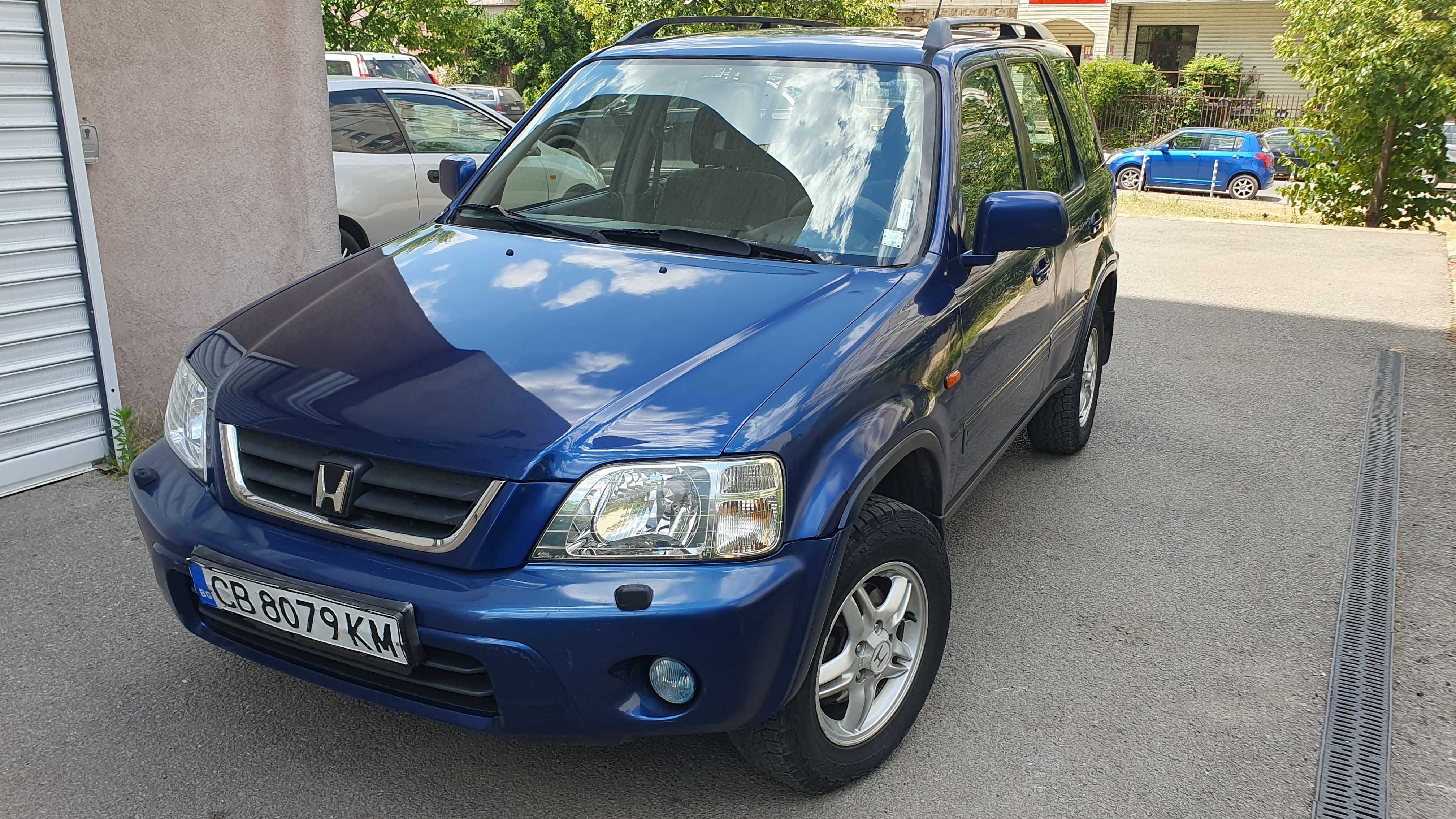 автомобил honda crv