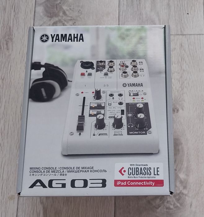 Аналоговый микшерный пульт Yamaha AG03