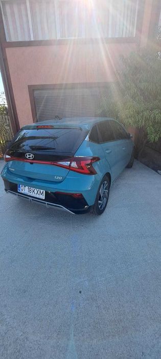 Vand Hyundai i20 Led Line