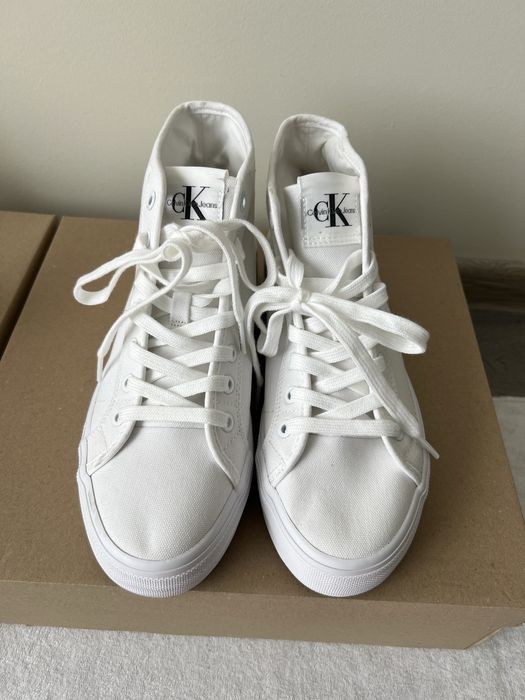 Кецове Calvin Klein