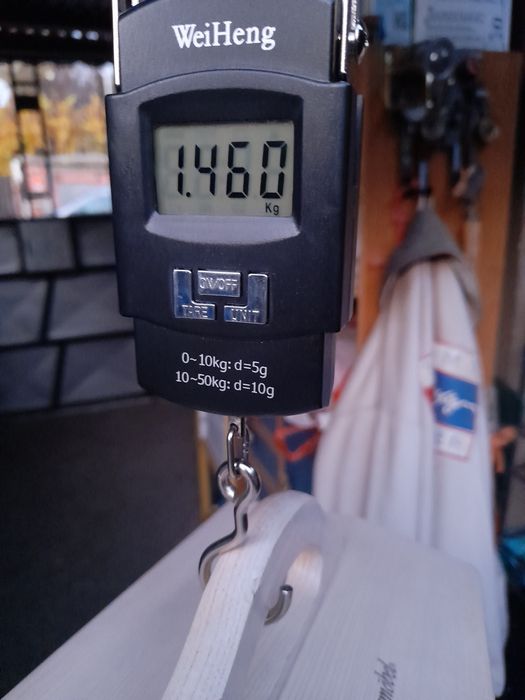 Дървена кутия за бижута