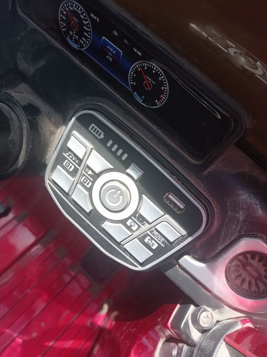 Продам детский машину