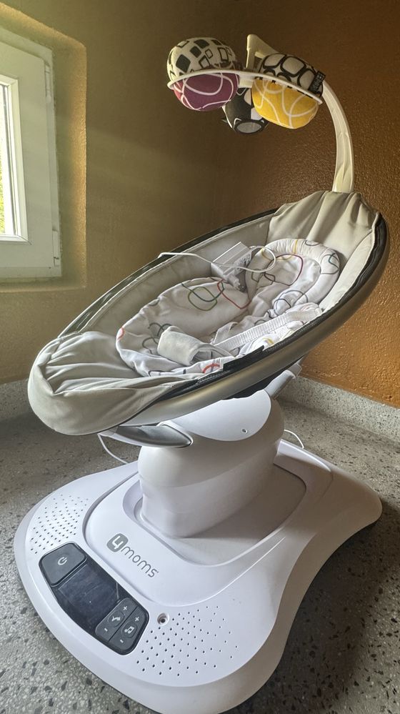 Електрическа бебешка люлка mamaroo 4.0 Classic
