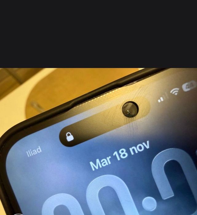 iPhone 15 PRO Matoviy shisha daxshati