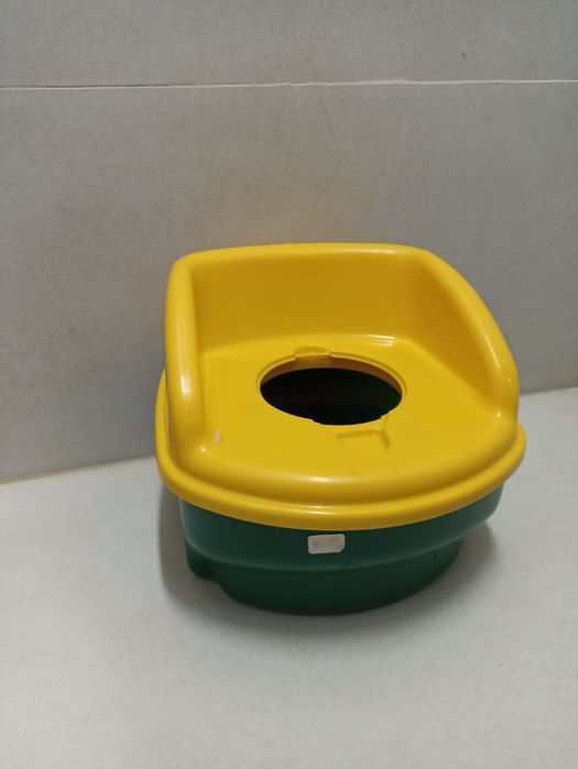Продам детский горшок
