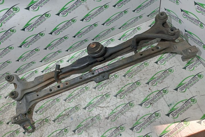 TRAVERSA Volkswagen VW Passat B3