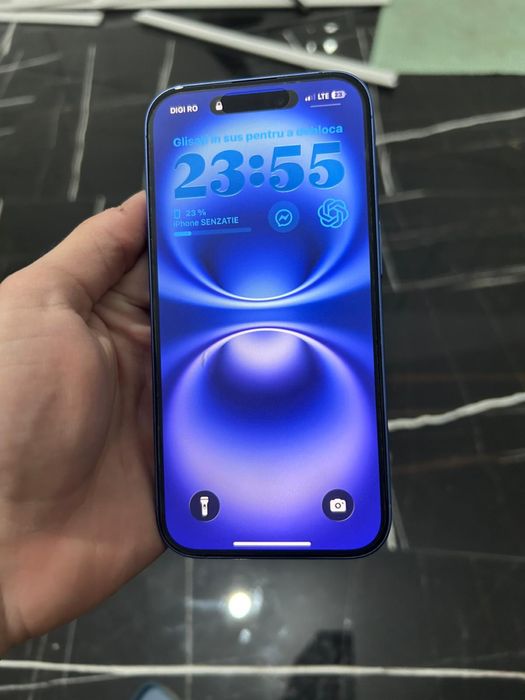 Iphone 16 ultramarine