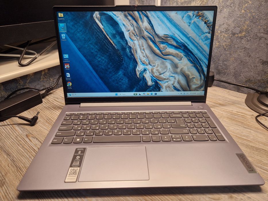 Мощный ноутбук Lenovo slim Corei5\ОЗУ 16гб\SSD 1000gb\сост отл