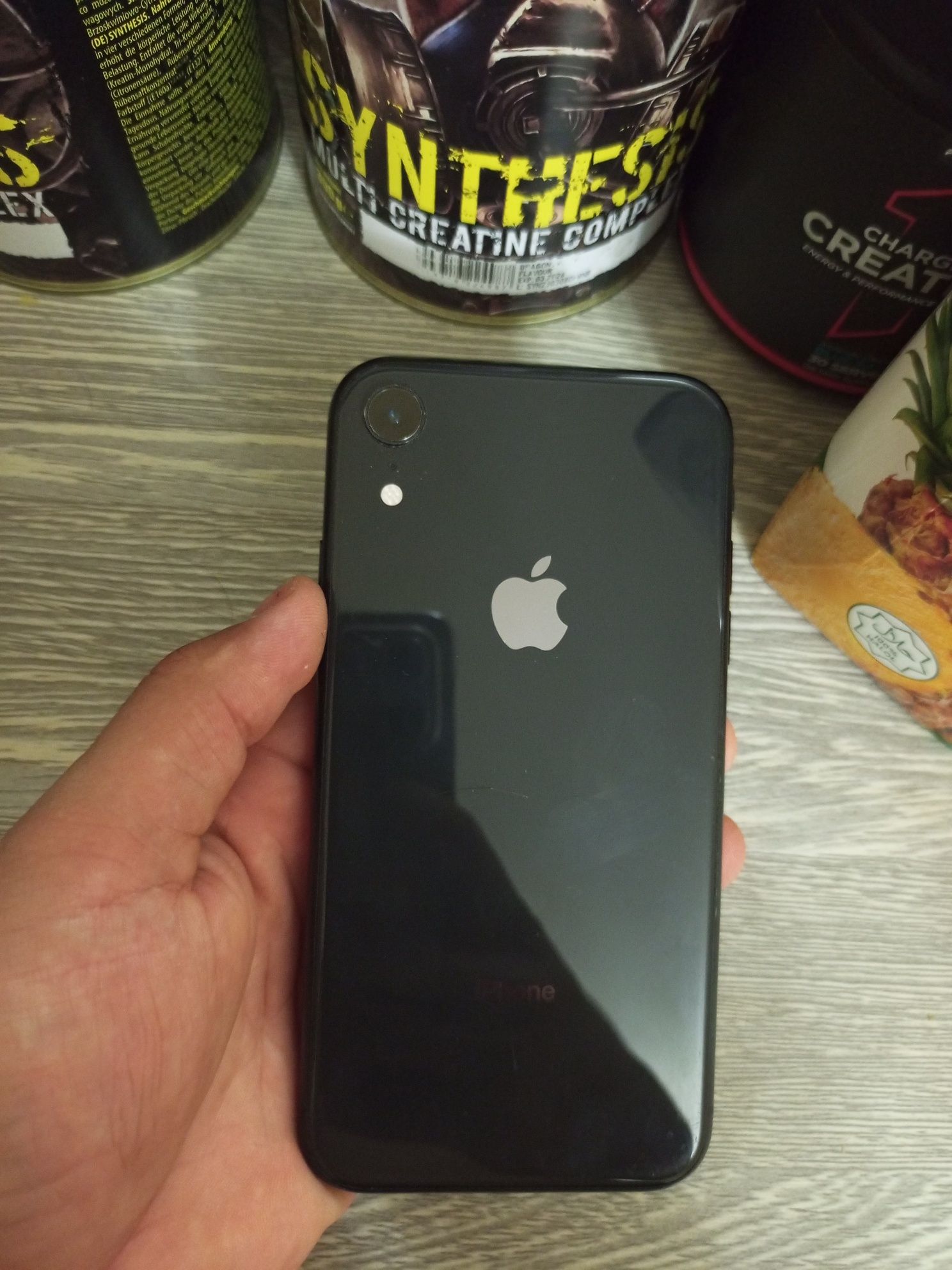 Iphone XR  xolati yaxshi aybi yoʻq