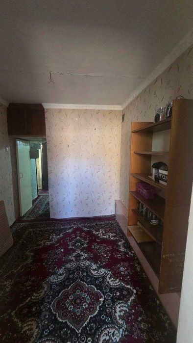 Метро Новза 2/4/5. Кирпичный дом, 2х6