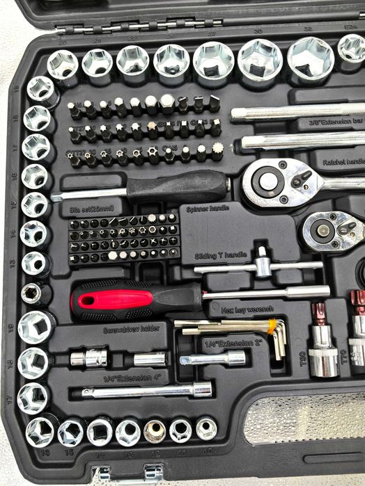 Set scule complet 216 piese Supamaster 399 lei