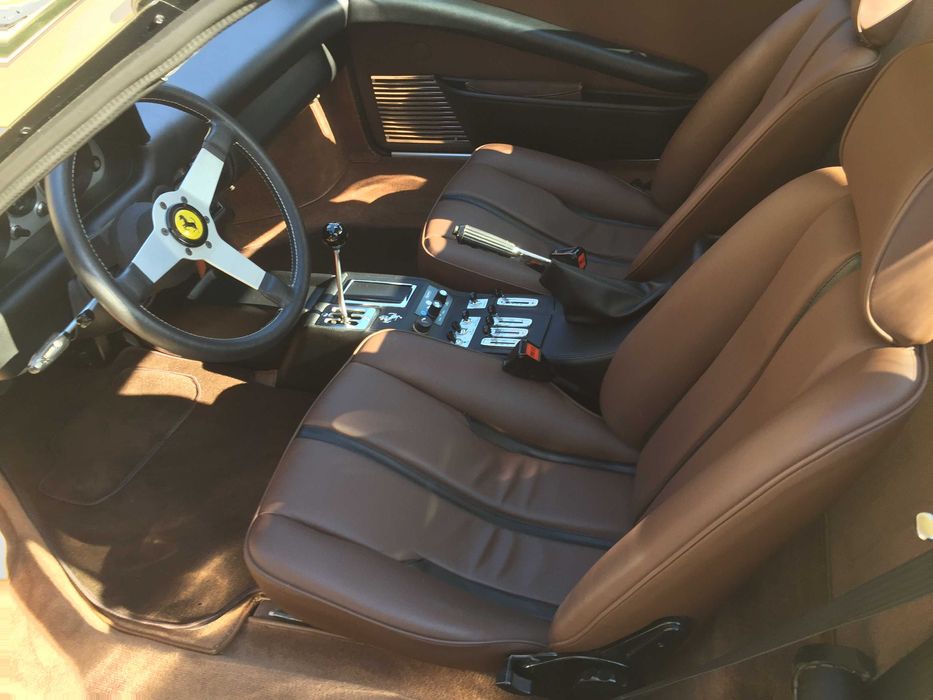 Ferrari 308 GTB Сух картер Класическа сертификация
