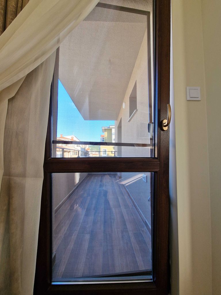 Дава се под наем Двустаен апартамент в Асеновград - 61 кв.м за 306 € - Снимка #10