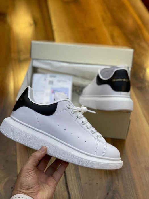 Adidasi Alexander McQueen barbati