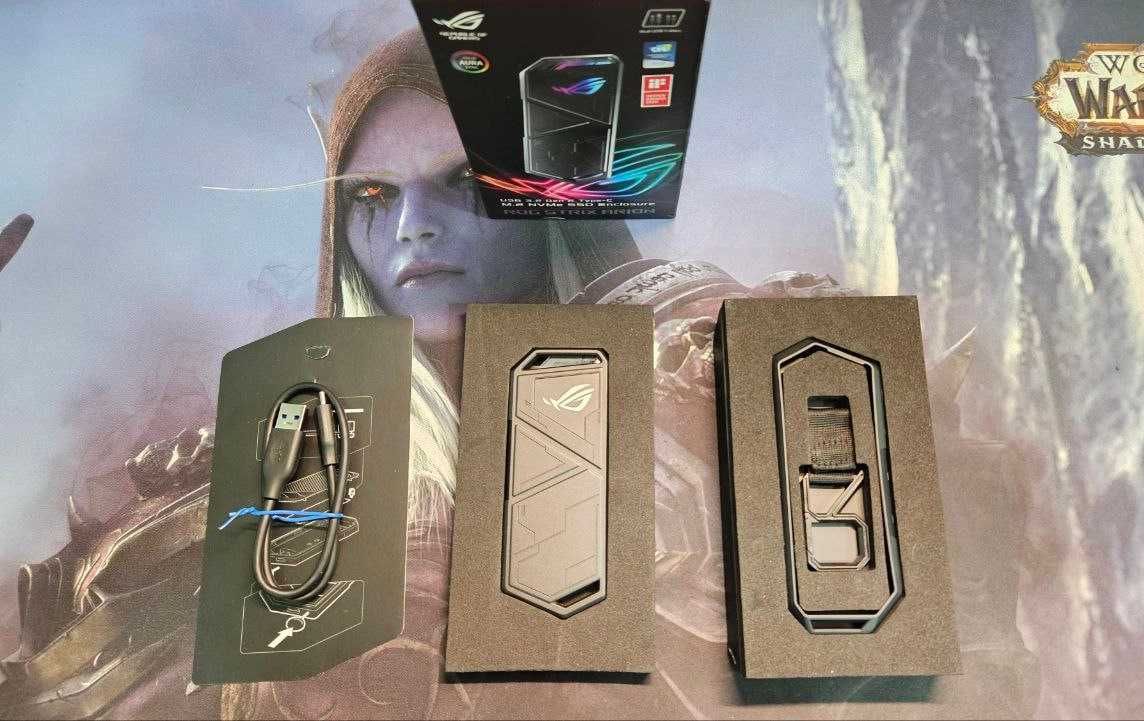 Корпус для NVMe-накопителей Asus ROG Strix Arion