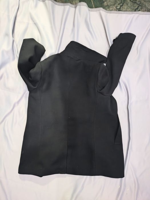 Palton scurt H&M negru ( mărimea 48)