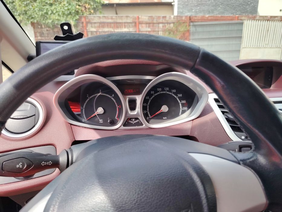 Ford fiesta 16 tdci titanium