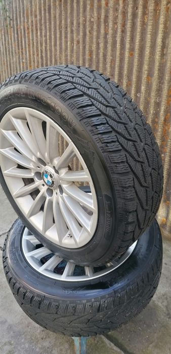 Jante bmw cu anvelope de iarna 18" + cadou 2 de vara