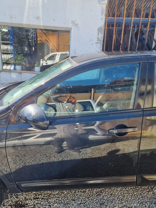 Usa Stanga Fata Nissan Qashqai Facelift 2010 - 2013 SUV 4 Usi Vulkanschwarz Metalizat ...