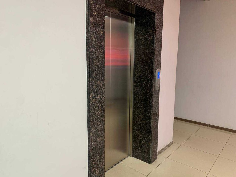 [КМ] СДАМ ОФИС 40м2 Бизнес центр Новомосковская