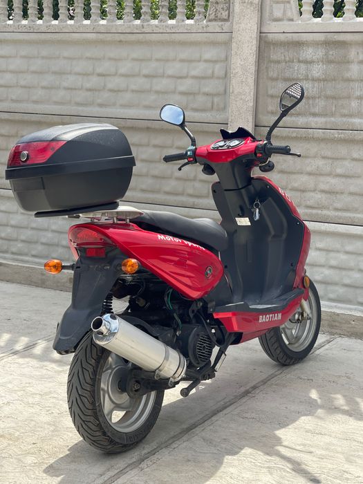 Vând scuter 125cc