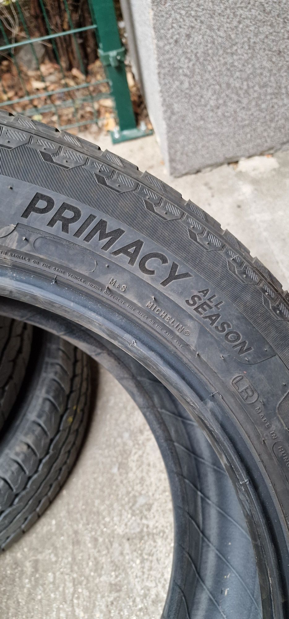 275/50/21 Michelin Primacy All season LR